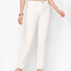 TALBOTs off wte velveteen straight leg pants Size 18 stretch. Excellent preowned